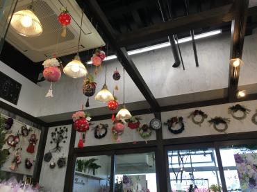 お正月仕様に着々と変化してます。｜「花幸」　（愛知県豊川市の花キューピット加盟店 花屋）のブログ